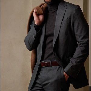 STAFFRORD SUIT SIZE 42R ‼️price firm‼️